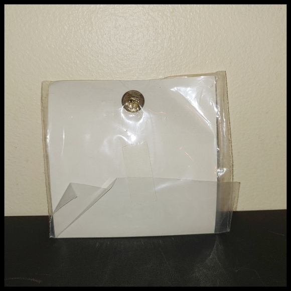 Statue of Liberty Centennial Celebration Pin 1886-1986, Sons of Italy - Picture 2 of 3